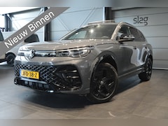 Volkswagen Tiguan - 2.0 tdi 3X R-LINE camera keyless cruise trekhaak 19 inch 150 pk