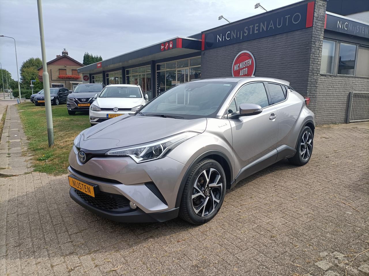 Toyota C-HR - 1.8 Hybrid, Navi, Cruise, Climate, Dab - AutoWereld.nl