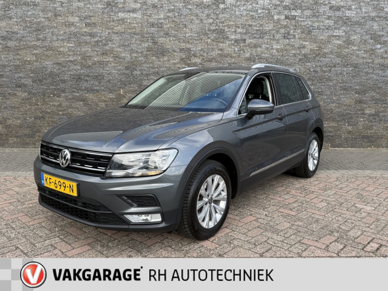 Volkswagen Tiguan - 1.4 TSI Con. Series - AutoWereld.nl