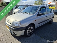Renault Clio - 1.4 RT 5drs 84834 km dealer onderhouden