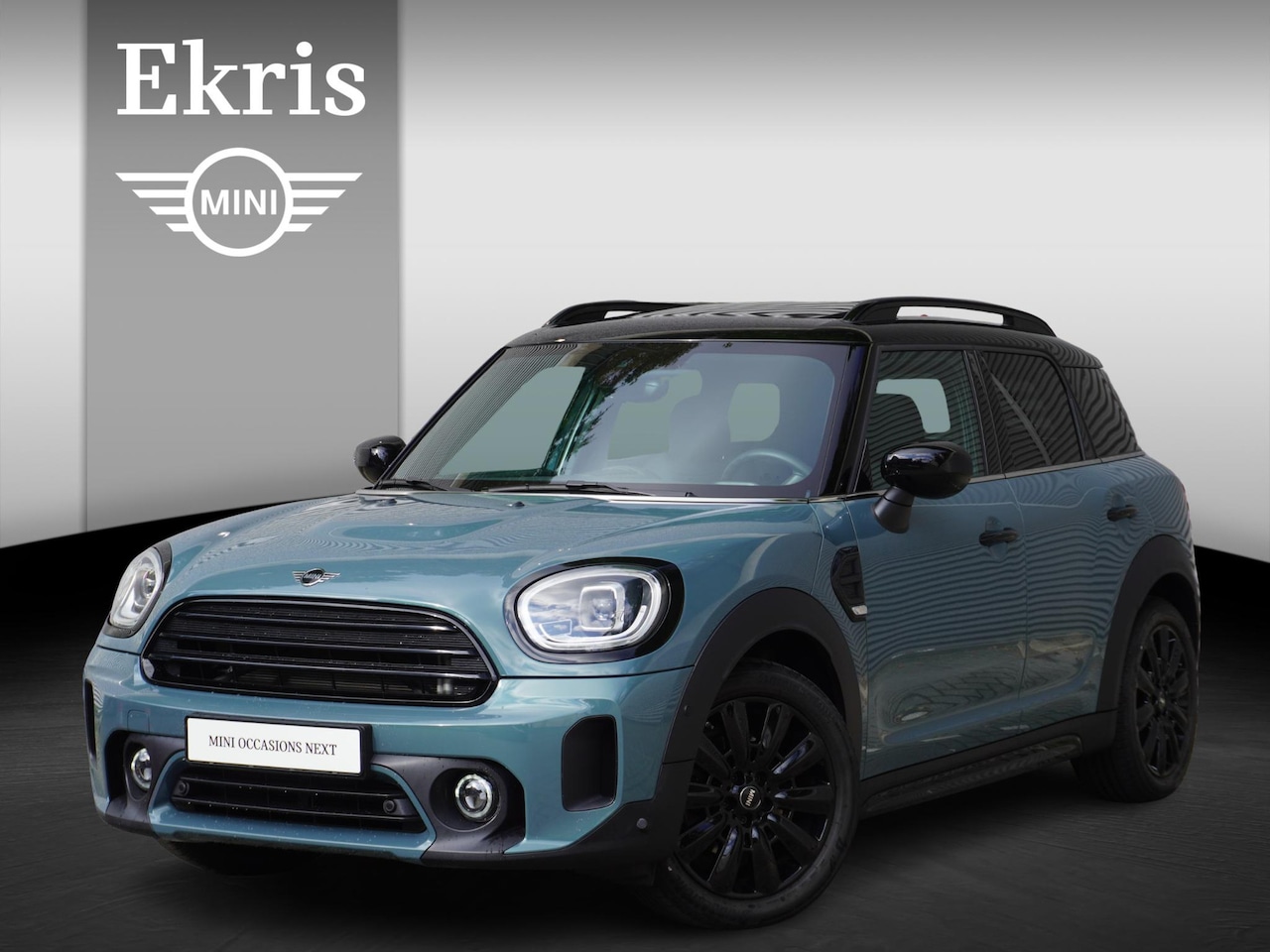 MINI Countryman - C Chili | Serious Business | Glazen panoramadak | Harman-Kardon sound system | Piano Black - AutoWereld.nl