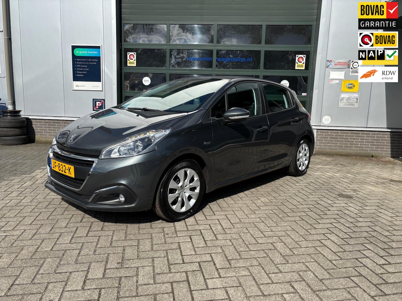 Peugeot 208 - 1.2 PureTech Blue Lion 1.2 PureTech Blue Lion - AutoWereld.nl
