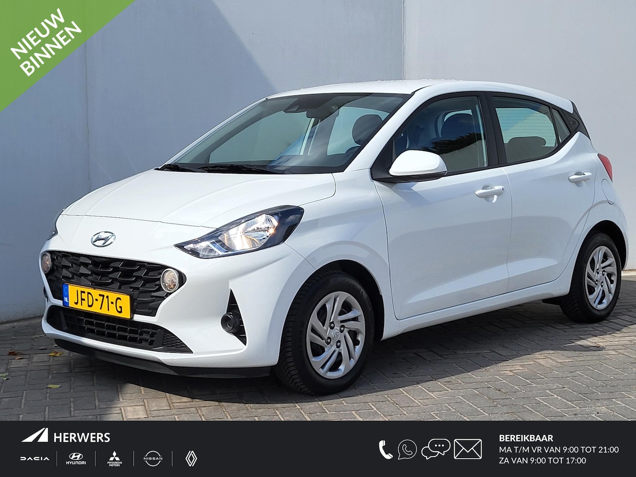Hyundai i10 - 1.0 Comfort 5-zits Automaat / Dealer onderhouden / Achteruitrijcamera / Android Auto / App - AutoWereld.nl