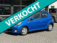 Toyota Aygo - 1.0-12V Dynamic Blue Airco Automaat 5 drs NAP APK