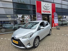 Toyota Yaris - 1.5 Hybrid 100pk CVT Dynamic