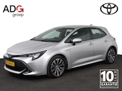 Toyota Corolla - 1.8 Hybrid First Edition | Parkeer sensoren | Navigatie | Apple carplay |