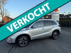 Suzuki Vitara - 1.4 Boosterjet Style Smart Hybrid // 1500 kilo trekgewicht // Nieuwstaat // Snel te rijden