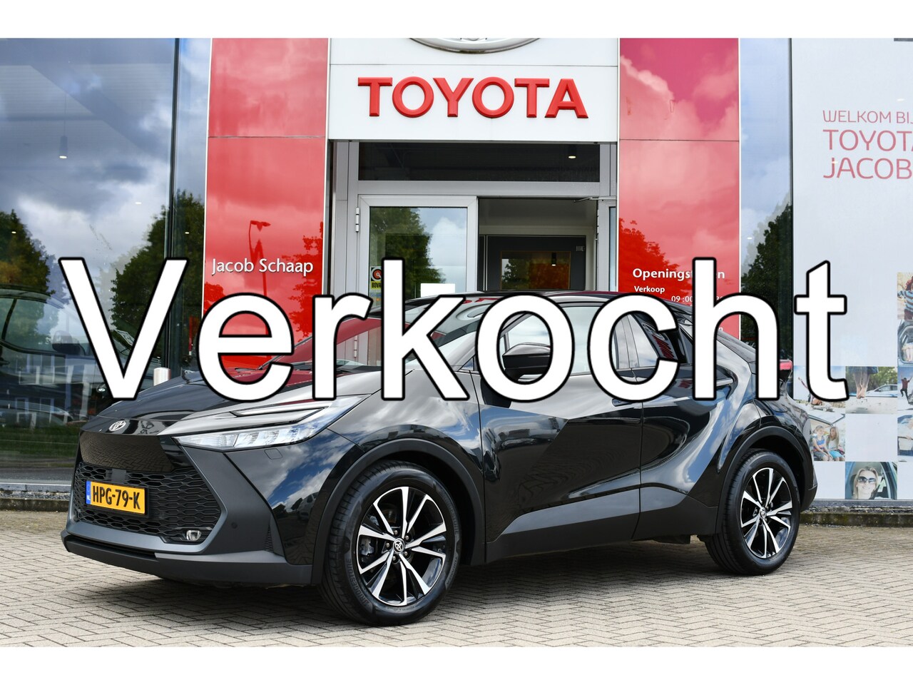 Toyota C-HR - 1.8 Hybrid 140 Dynamic Limited Automaat 140pk | Stuur- + stoelverwarming | Parkeersensoren - AutoWereld.nl