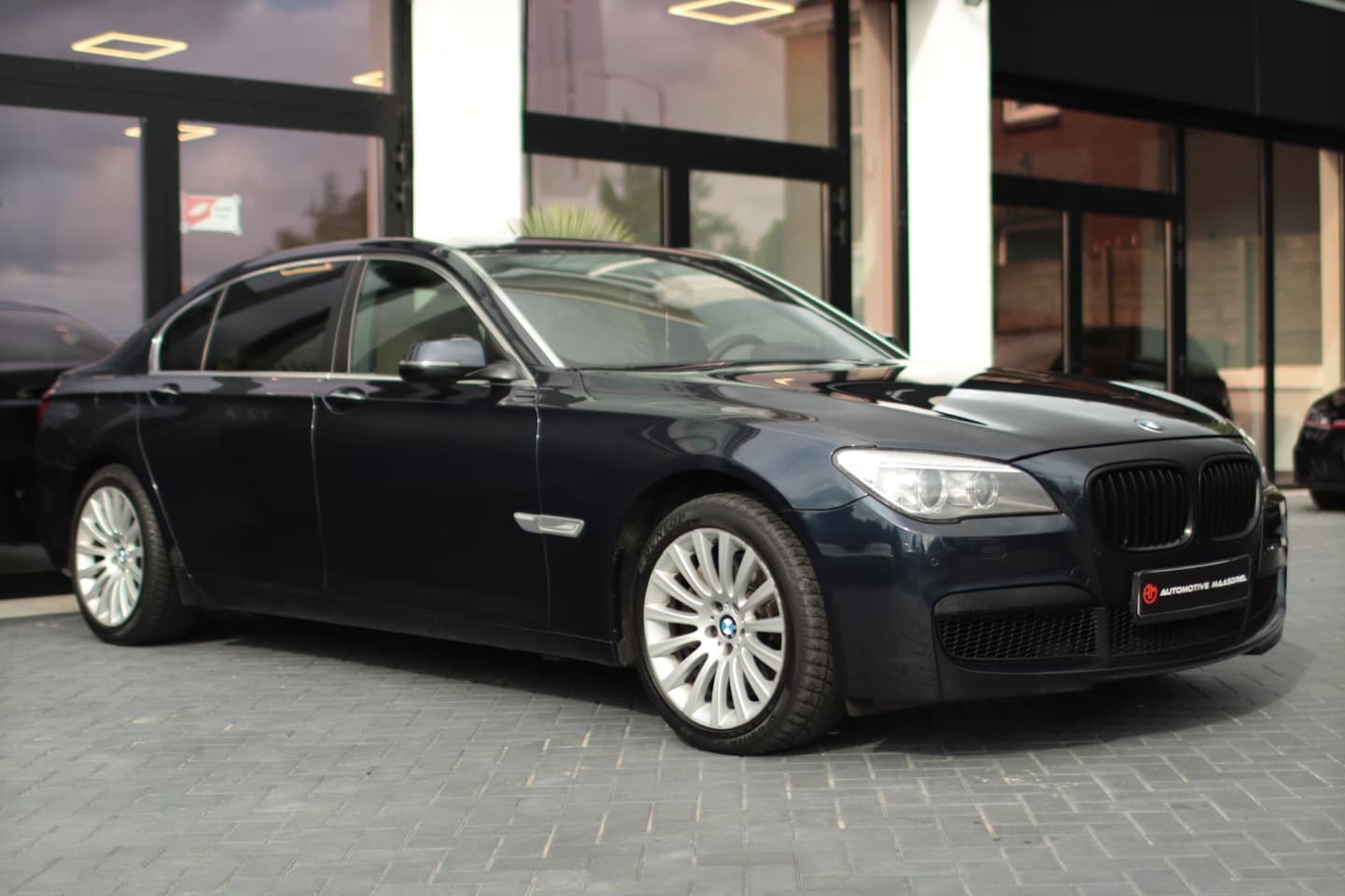BMW 7-serie - 750Ld xDrive|Xenon|Pano|PDC|achteruitrijcamera|Softclose|Gordijn| - AutoWereld.nl