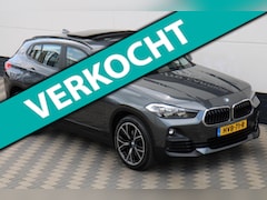 BMW X2 - SDrive20i Pano Navi Trekhaak Dealer Ond 1Ste Eig