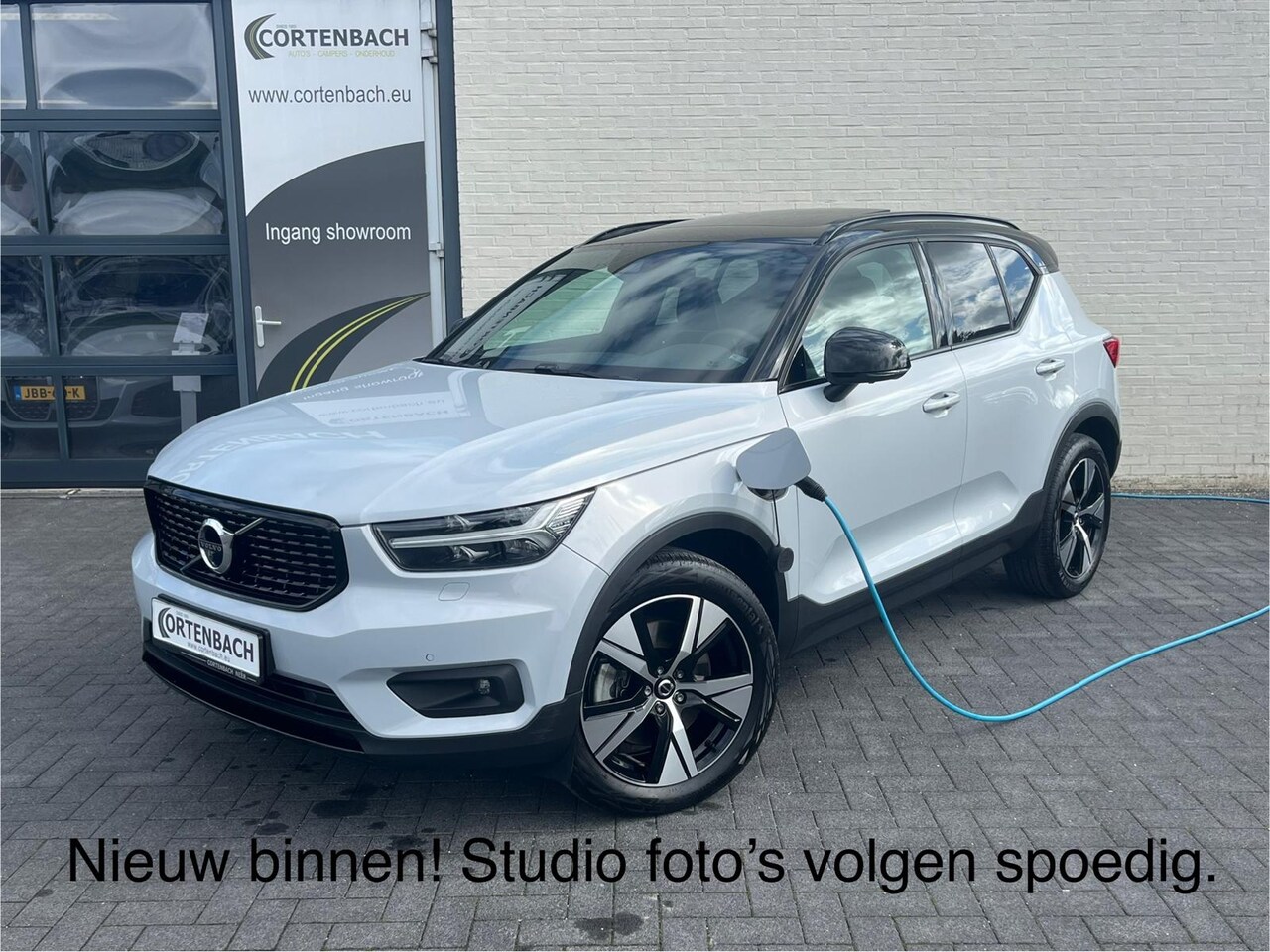 Volvo XC40 - 1.5 T5 Plug-in hybrid Plus Dark | Adaptieve cruise | Panorama dak | Harman Kardon | Memory - AutoWereld.nl