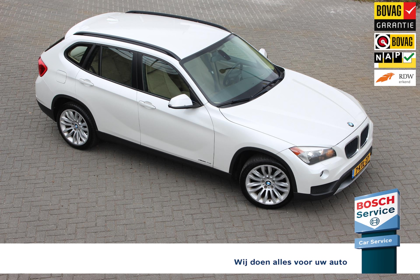 BMW X1 - XDrive28i 245pk 4x4 High Executive, leder, afn trekhaak, Navi, Camera, stoelverw. - AutoWereld.nl