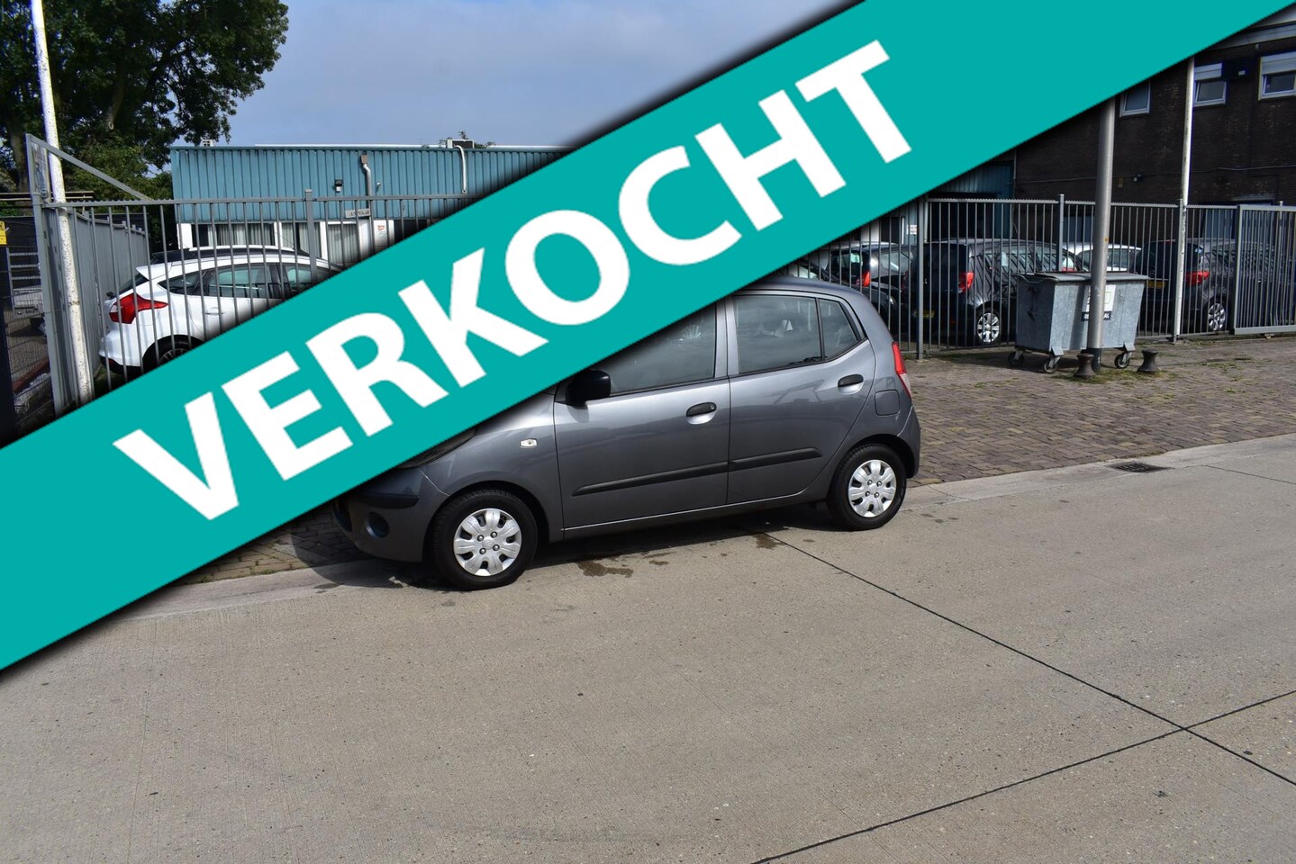 Hyundai i10 - 1.25i Pure 1.25i Pure - AutoWereld.nl