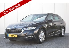 Skoda Octavia Combi - 1.0 TSI Business Edition Priv/Glass Navi/Carplay Led Digi/Cockpit Pdc