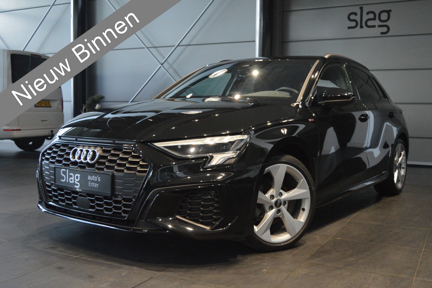 Audi A3 Sportback - 35 TFSI S-Line Black Style navi led cruise pdc 18 inch 150 pk !! - AutoWereld.nl