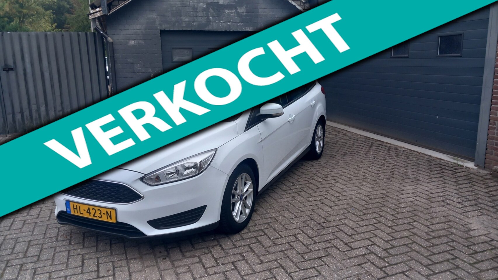 Ford Focus Wagon - 1.0 Trend Edition 1.0 Trend Edition,Navi,Parking system,Airco,Trekhaak,Elektrice ramen, - AutoWereld.nl
