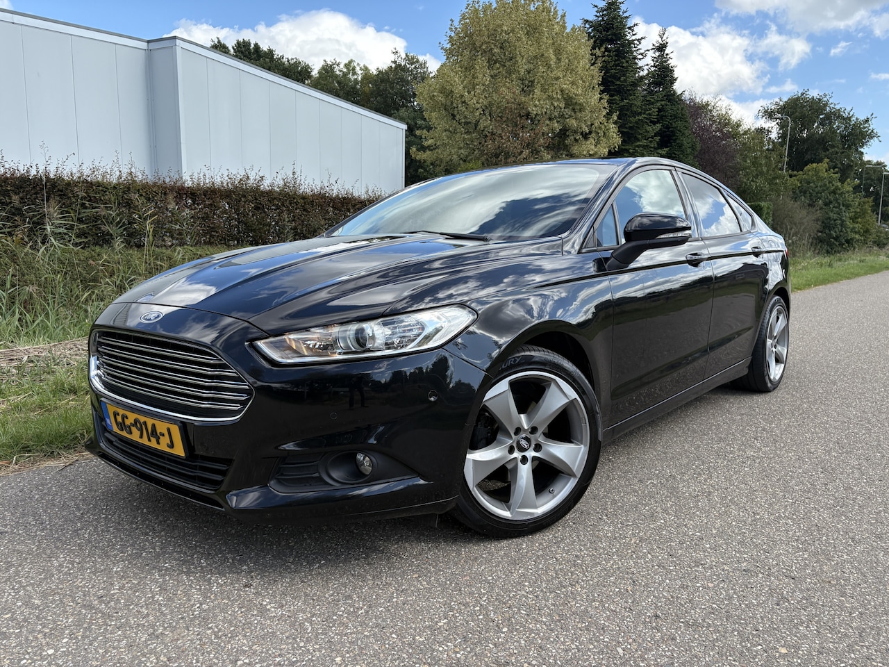 Ford Mondeo - 1.5 Trend / NAVI / AIRCO ECC / CRUISE / 107dkm! NAP! - AutoWereld.nl
