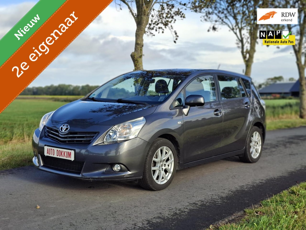 Toyota Verso - 1.8 VVT-i Business AUT, PANO van 2e EIGENAAR❗ - AutoWereld.nl