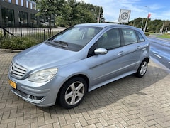 Mercedes-Benz B-klasse - 170 AUTOMAAT NAVIGATIE 2006 EXPORT AUTOMAAT NICHT GUT