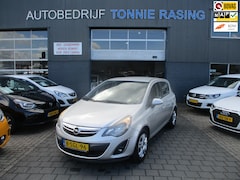 Opel Corsa - 1.2-16V Design Edition