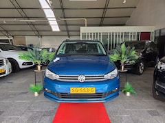 Volkswagen Touran - 1.6 TDI Highline Mauritius Blue 7P 2018