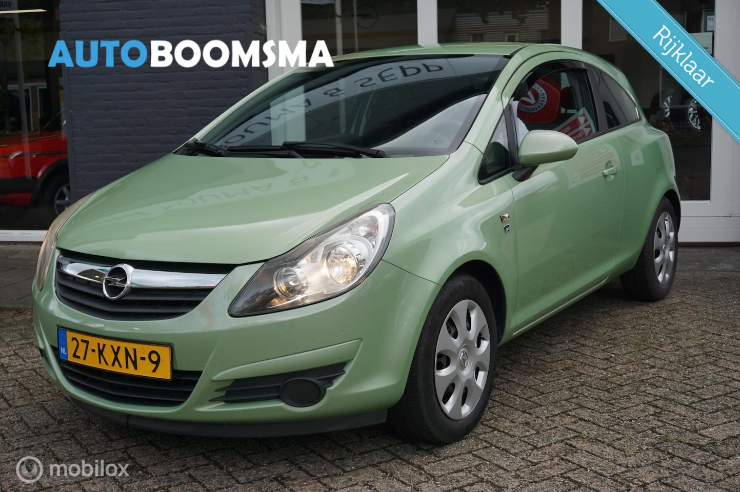 Opel Corsa - 1.2-16V '111' Edition 1.2-16V 3drs '111' Edition - AutoWereld.nl