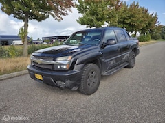 Chevrolet Avalanche - USA 5.3 V8 4WD 1500 NIEUWE APK