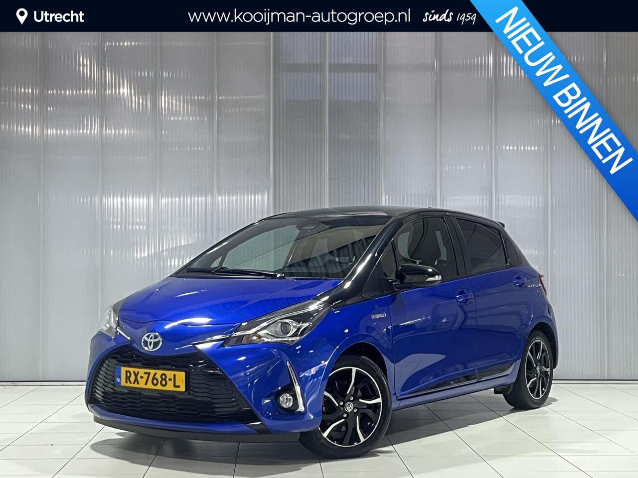 Toyota Yaris - 1.5 Hybrid Bi-Tone Plus | Dealer onderouden | Panoramadak | - AutoWereld.nl