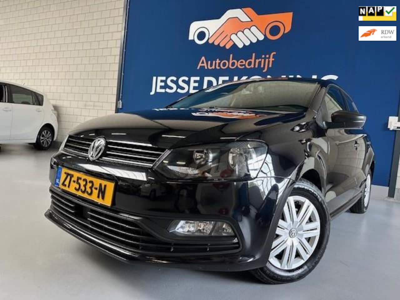 Volkswagen Polo - 1.4 TDI Comfortline/bj.2017/kleur:zwart/5 deurs/navigatie/climate/scherm/sportvelgen/APK t - AutoWereld.nl
