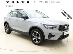 Volvo XC40 - B4 211pk Plus Dark / Harman&Kardon / El. Trekhaak / El. Stoelen / Stoel + Stuurw. Verwarmi