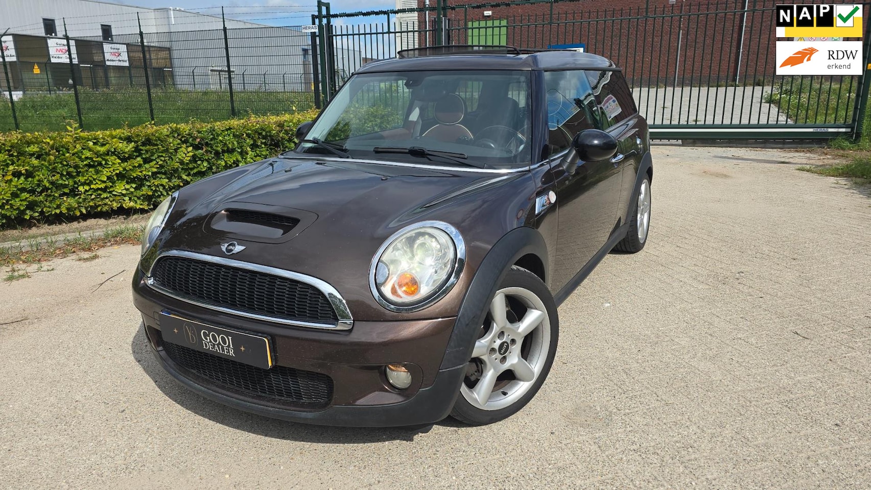MINI Clubman - 1.6 Cooper S PANODAK NAVI XENON GROOT ONDERHOUD! - AutoWereld.nl