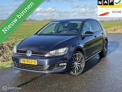 Volkswagen Golf - 1.2 TSI LOUNGE | NAVI | PDC | DSG | Cruise