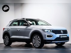 Volkswagen T-Roc - 1.5 TSI Sport/Pano dak/Leder/Beats/WhiteSilver