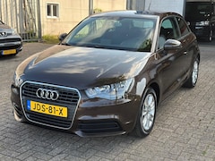 Audi A1 - 1.2 TFSI Ambition Pro Line Business Bj:2012 Navi Airco Stoelverwarming