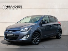 Hyundai i20 - 1.2i i-Catcher -Schuifkantel dak-15"-Airco
