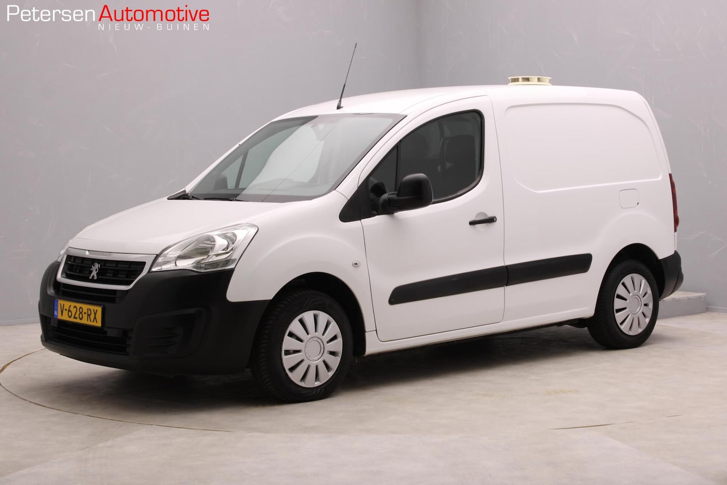 Peugeot Partner - bestel 120 1.6 BlueHDi 75 L1 Premium - AutoWereld.nl