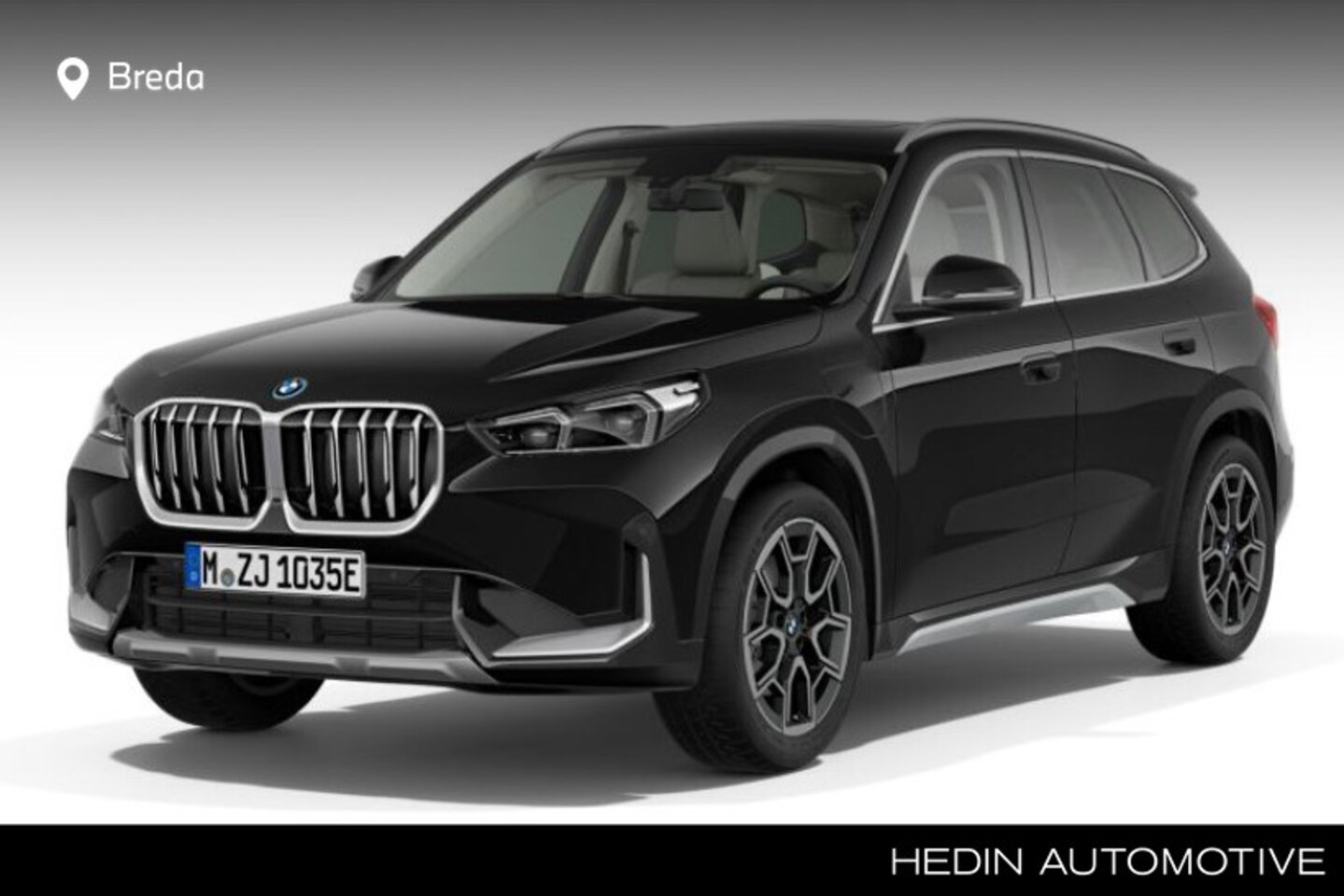 BMW X1 - xDrive25e X-line / Premium Pack / Travel Pack / Trekhaak / Sportstoelen - AutoWereld.nl