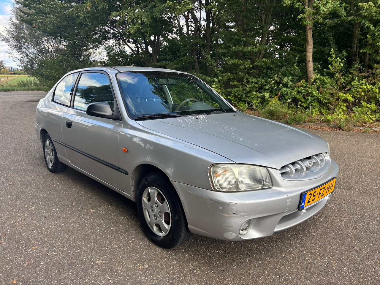 Hyundai Accent - 1.3i LS | Airco | APK 02-2026 - AutoWereld.nl