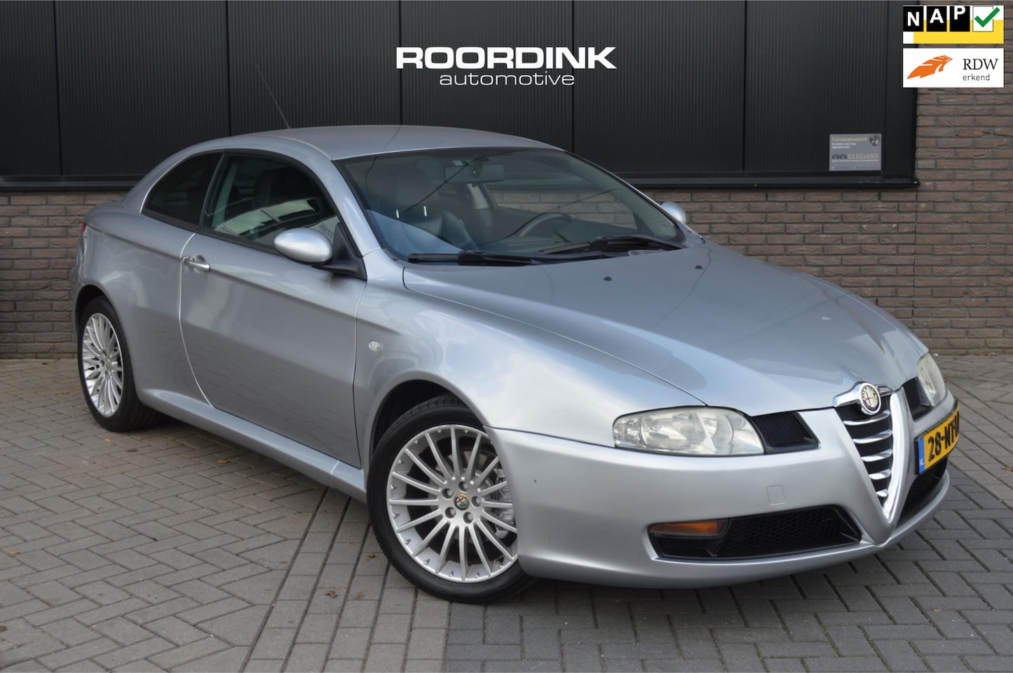 Alfa Romeo GT - Leder|Bose|Dealer onderhouden! - AutoWereld.nl