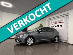 SEAT Leon - 1.2 TSI Style * Navigatie / Parkeersensoren / Cruise control / NL Auto