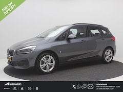 BMW 2-serie Active Tourer - 225xe iPerformance High Executive / Trekhaak / Full LED / Cruise Control / Navigatie / Par