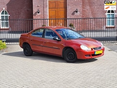 Chrysler Neon - 2.0i-16V SE / Automaat / Airco / Nap / Nieuwe Apk