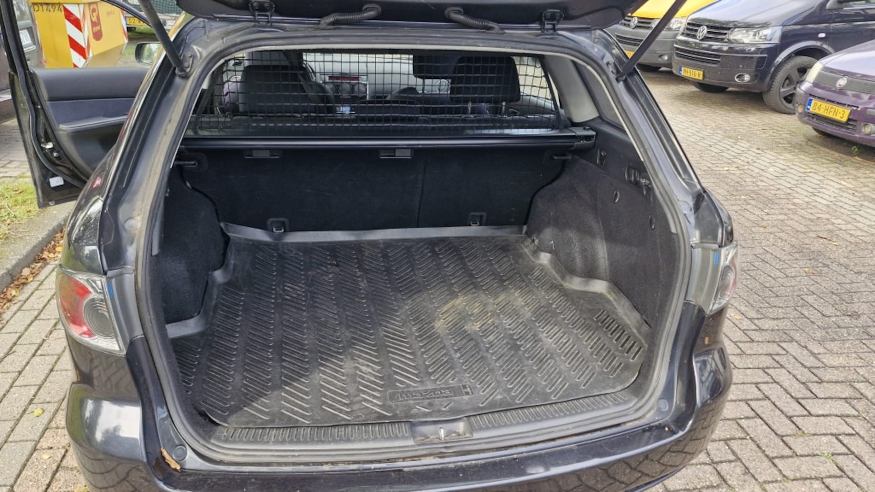 Mazda 6 Sportbreak - 1.8i Touring 1.8i Touring