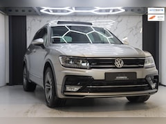 Volkswagen Tiguan - 2.0 TSI 4Motion Highline R-line Pano Dynaudio