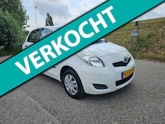 Toyota Yaris - 1.0 VVTi Acces, 5 Deurs, NAP, Dealeronderhouden