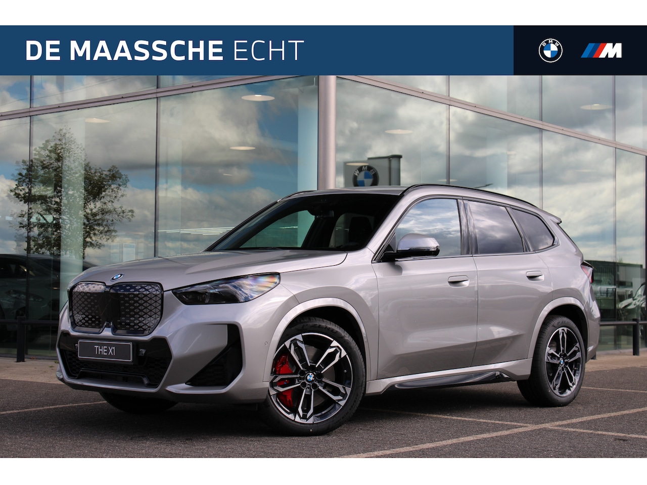 BMW iX1 - eDrive20 M Sport / Sportstoelen / Achteruitrijcamera / Comfort Access / M Adaptief onderst - AutoWereld.nl