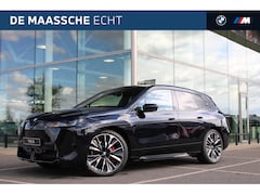 BMW iX - xDrive45 M Sport / Panoramadak / Trekhaak / Soft-Close / Stoelventilatie / Parking Assista