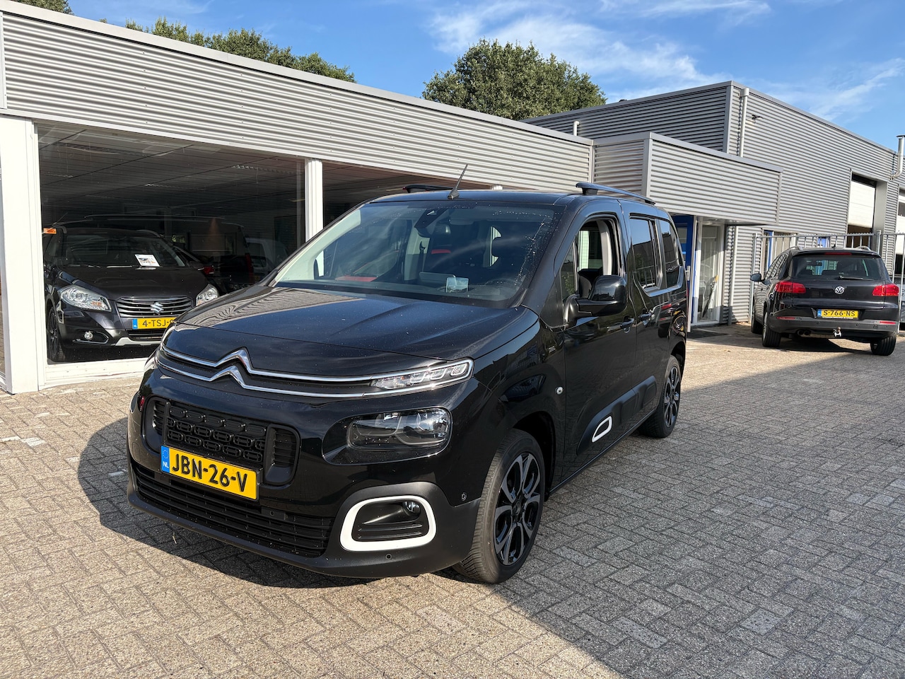 Citroën Berlingo - 1.2 PureTech Shine 1.2 PureTech Shine, automaat - AutoWereld.nl