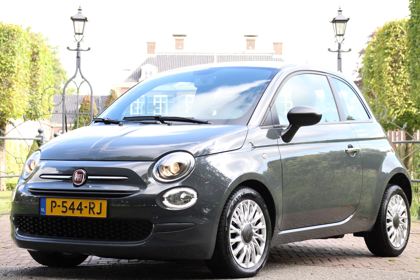 Fiat 500 - 1.0 HYBRIDE CULT NL-AUTO! | DEALER OH! | NAVI | CRUISE | PARKEERSENSOREN | LICHTMETALEN VE - AutoWereld.nl