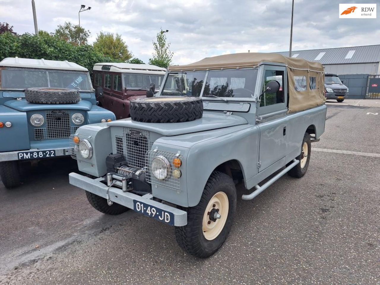 Land Rover 109 - Series IIa met originele lijn 6 cil - AutoWereld.nl